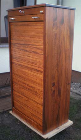 Rolladenschrank Farbe Teak dunkel